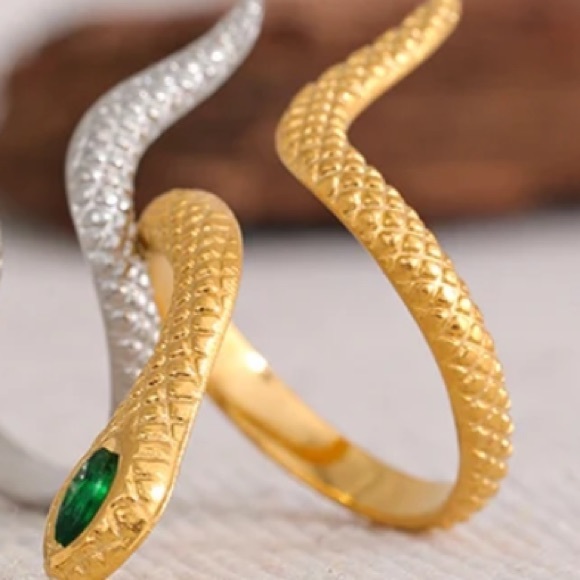 💛Gold Plated shiny snake adjustable ring - Picture 4 of 6